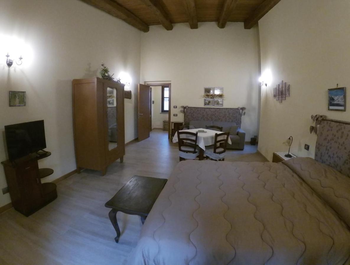 Agriturismo Locanda Dei Cacciatori Dogliani Exteriér fotografie