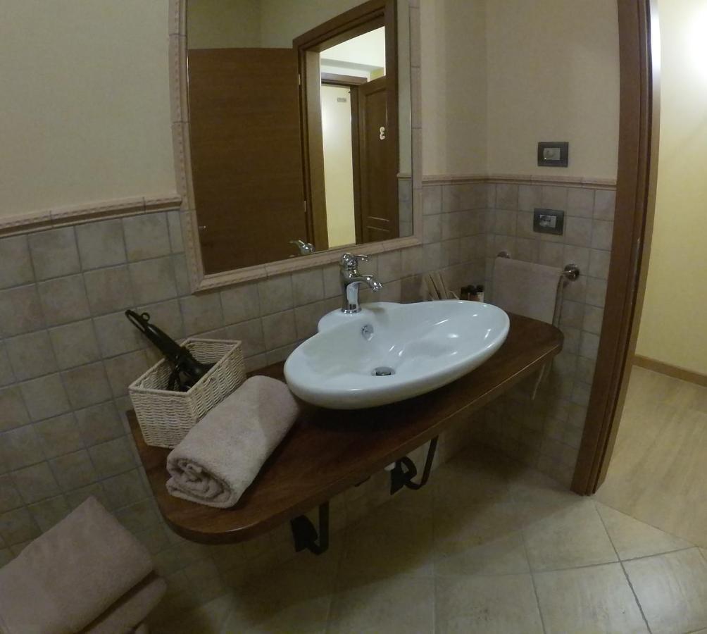 Agriturismo Locanda Dei Cacciatori Dogliani Exteriér fotografie